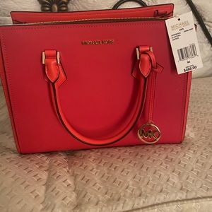 Michael Kors HOPE large Satchel. Coral Reef